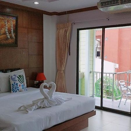 Ainny Residence Patong Екстер'єр фото