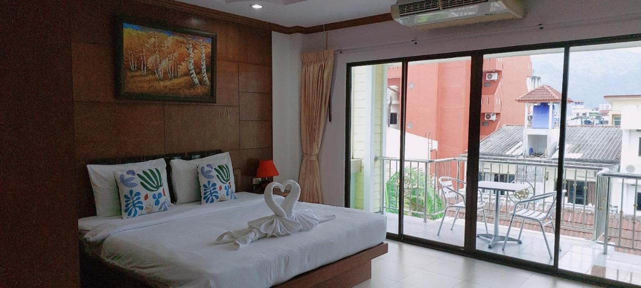 Ainny Residence Patong Екстер'єр фото