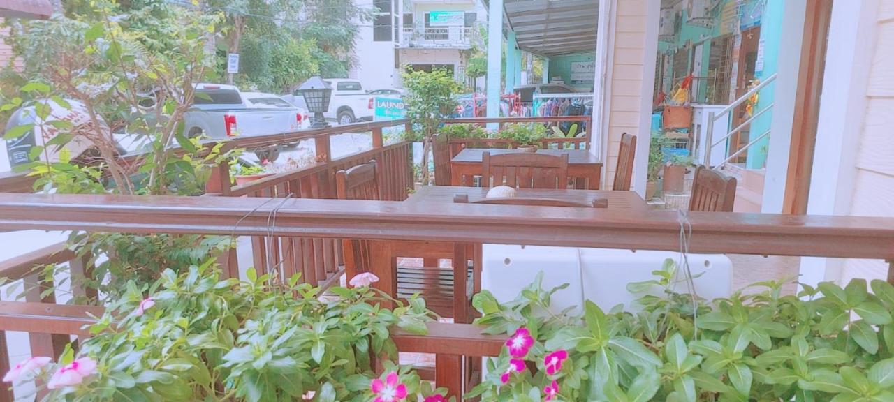 Ainny Residence Patong Екстер'єр фото