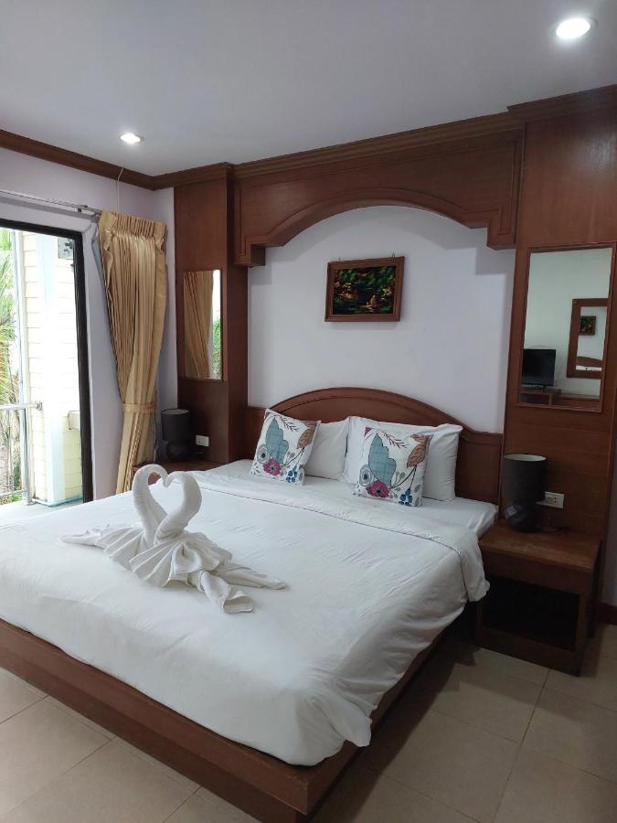 Ainny Residence Patong Екстер'єр фото